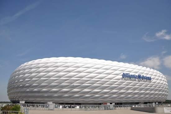 The Art of Baking: From Classic Bread to Artisan Pastries