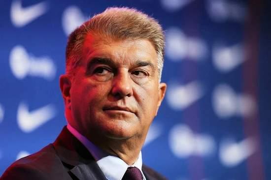 Жоан Лапорта: «Флик бизга зарур барча хислатларга эга»