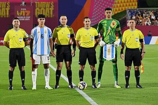 The Rise of Gourmet Street Food: Trends and Top Picks